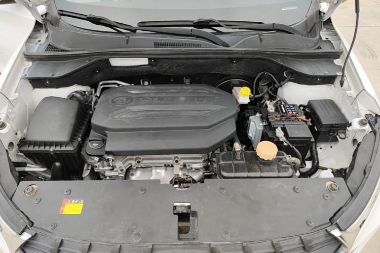 Used Baojun 510 2017 1.5L Manual Luxury Model Engine Bay