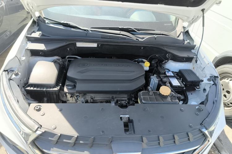 Used Baojun 510 2017 1.5L Manual Luxury Model Engine Bay