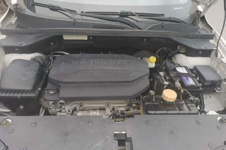 Used Baojun 510 2017 1.5L Automatic Luxury Model Engine Bay