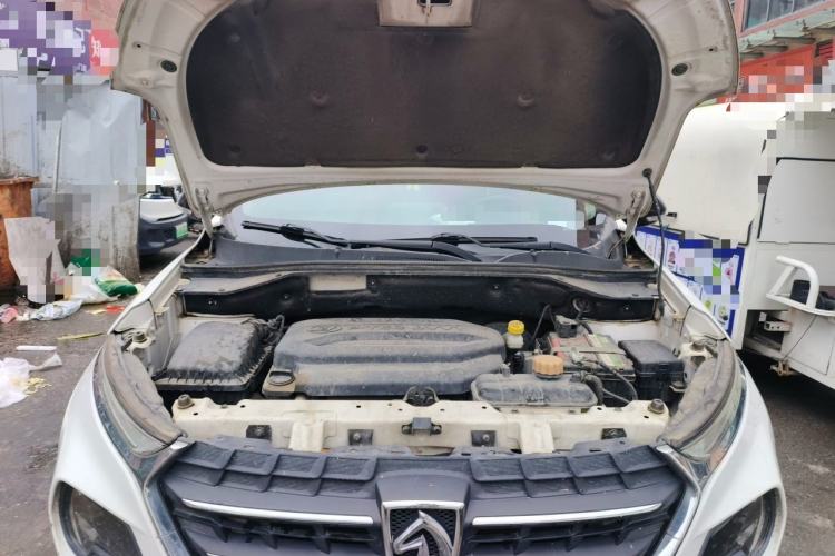 Used Baojun 510 2017 1.5L Manual Luxury Model Engine Bay