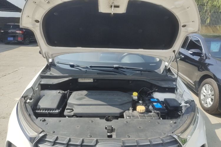 Used Baojun 510 2017 1.5L Automatic Luxury Model Engine Bay