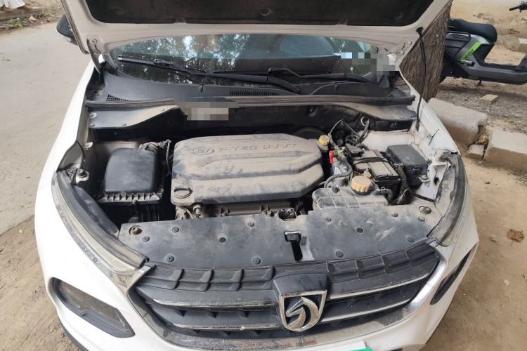 Used Baojun 510 2017 1.5L Manual Luxury Model Engine Bay