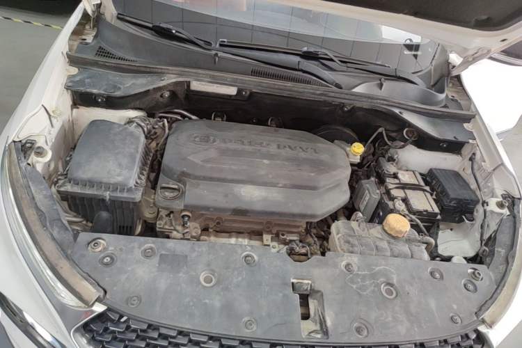 Used Baojun 510 2017 1.5L Manual Luxury Model Engine Bay