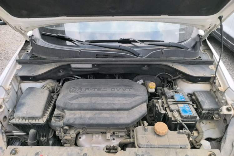 Used Baojun 510 2017 1.5L Automatic Luxury Model Engine Bay