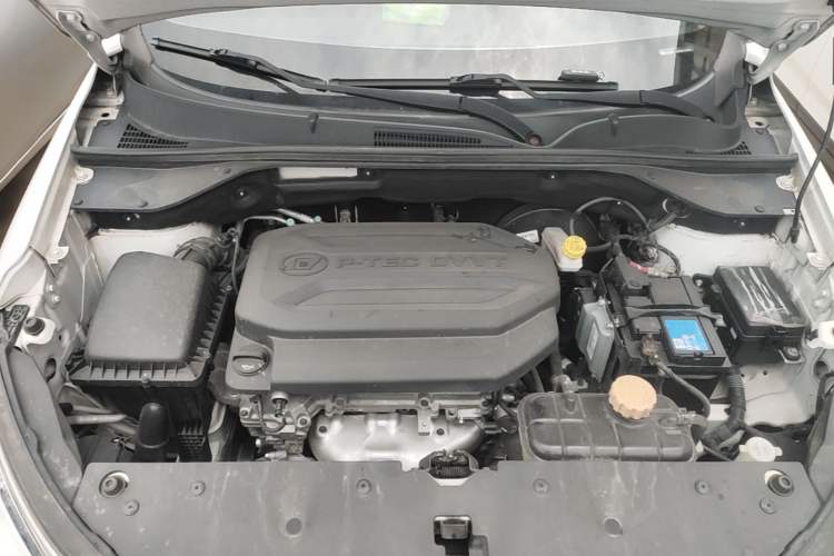 Used Baojun 510 2017 1.5L Manual Luxury Model Engine Bay
