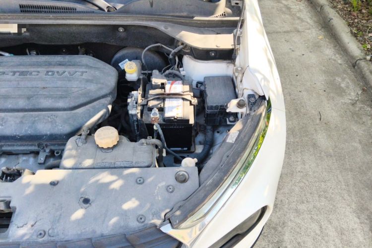 Used Baojun 510 2017 1.5L Automatic Luxury Model Engine Bay Left
