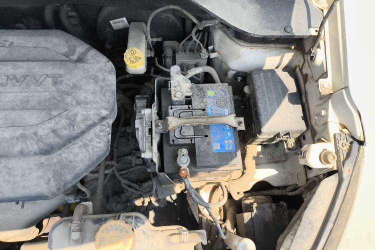 Used Baojun 510 2017 1.5L Automatic Luxury Model Engine Bay Left