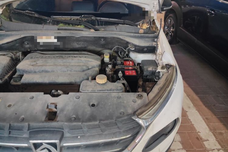 Used Baojun 510 2017 1.5L Automatic Luxury Model Engine Bay Left