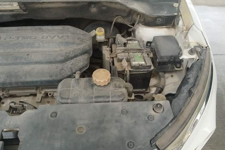 Used Baojun 510 2017 1.5L Manual Luxury Model Engine Bay Left