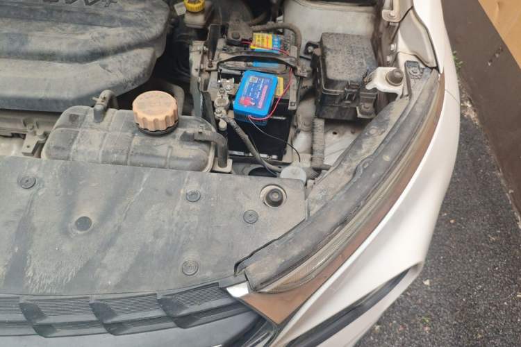 Used Baojun 510 2017 1.5L Manual Fashion Model Engine Bay Left