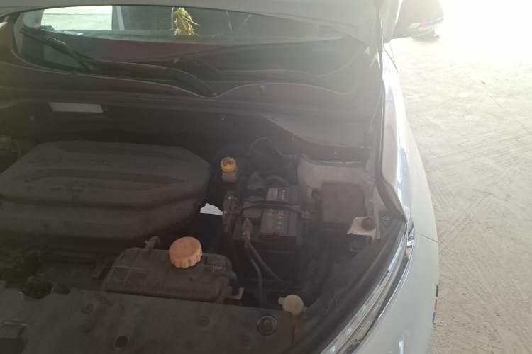 Used Baojun 510 2017 1.5L Manual Luxury Model Engine Bay Left