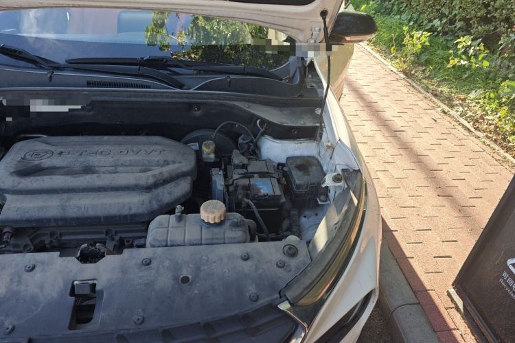 Used Baojun 510 2017 1.5L Manual Luxury Model Engine Bay Left