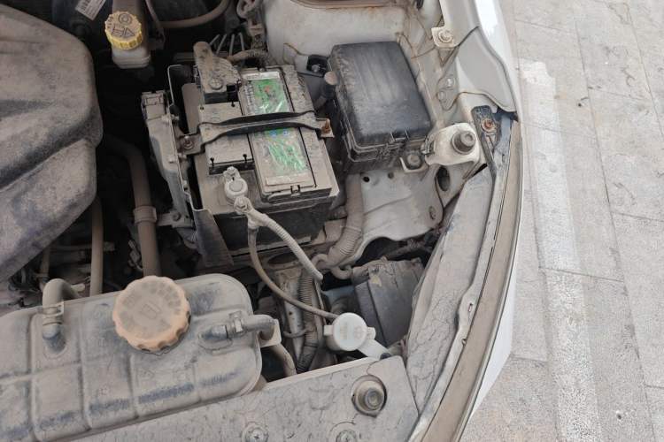 Used Baojun 510 2017 1.5L Manual Luxury Model Engine Bay Left