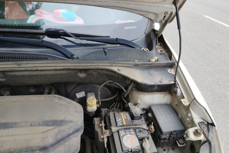 Used Baojun 510 2017 1.5L Manual Luxury Model Engine Bay Left