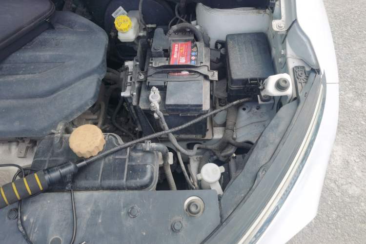 Used Baojun 510 2017 1.5L Automatic Luxury Model Engine Bay Left