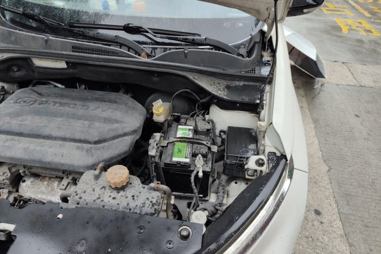 Used Baojun 510 2017 1.5L Automatic Luxury Model Engine Bay Left
