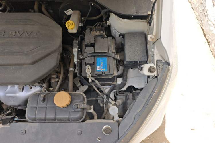 Used Baojun 510 2017 1.5L manual Comfort trim Engine Bay Left