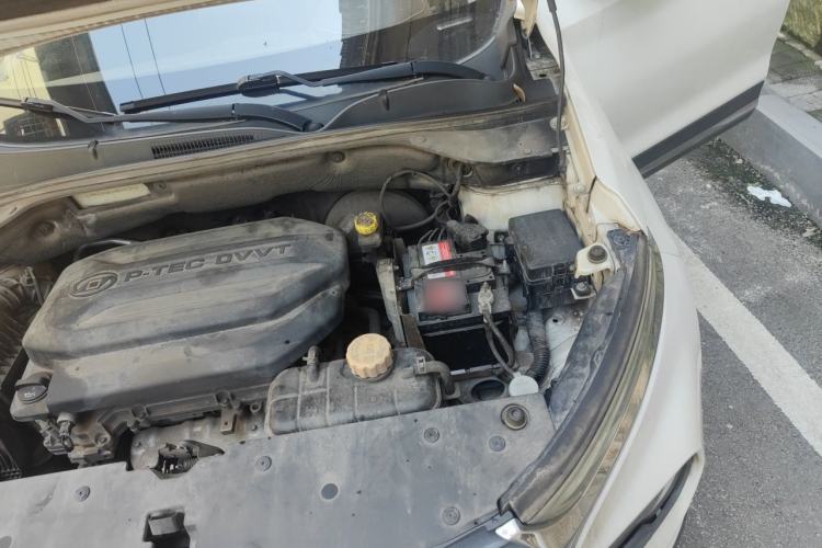 Used Baojun 510 2017 1.5L manual Comfort trim Engine Bay Left