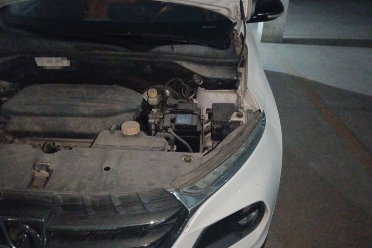 Used Baojun 510 2017 1.5L Automatic Luxury Model Engine Bay Left