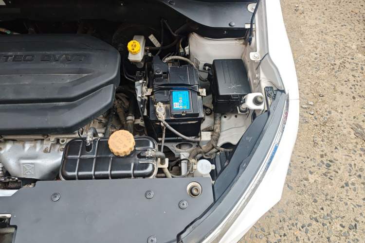 Used Baojun 510 2017 1.5L manual Comfort trim Engine Bay Left
