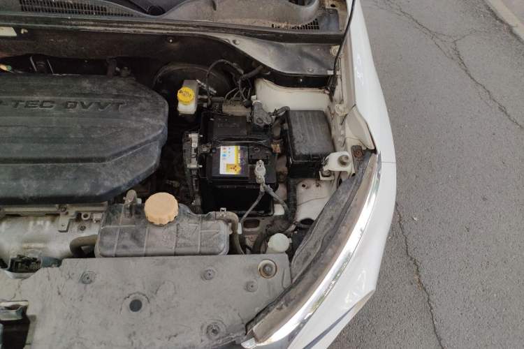 Used Baojun 510 2017 1.5L Automatic Luxury Model Engine Bay Left