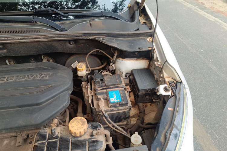 Used Baojun 510 2017 1.5L manual Comfort trim Engine Bay Left