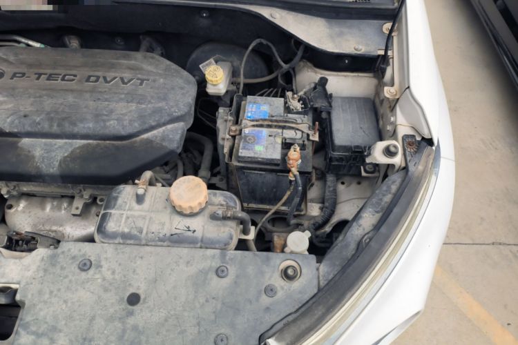 Used Baojun 510 2017 1.5L manual Comfort trim Engine Bay Left