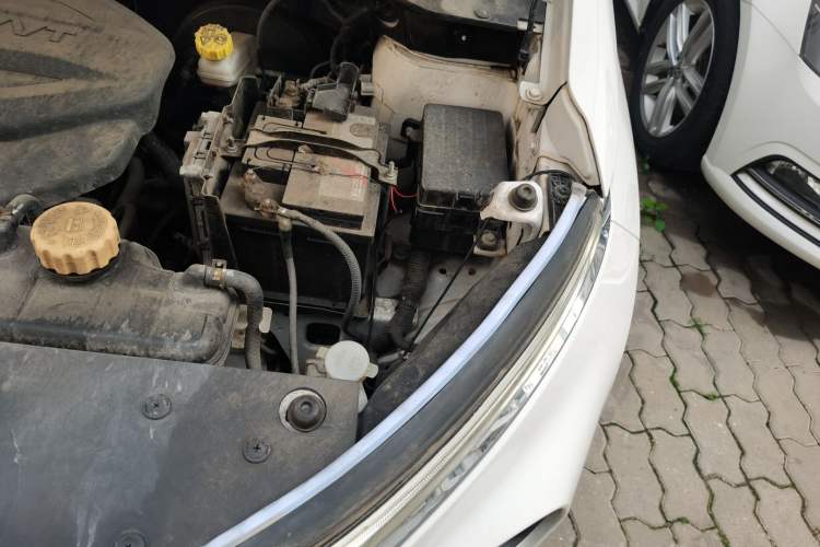 Used Baojun 510 2017 1.5L Automatic Luxury Model Engine Bay Left