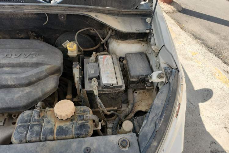 Used Baojun 510 2017 1.5L Manual Luxury Model Engine Bay Left