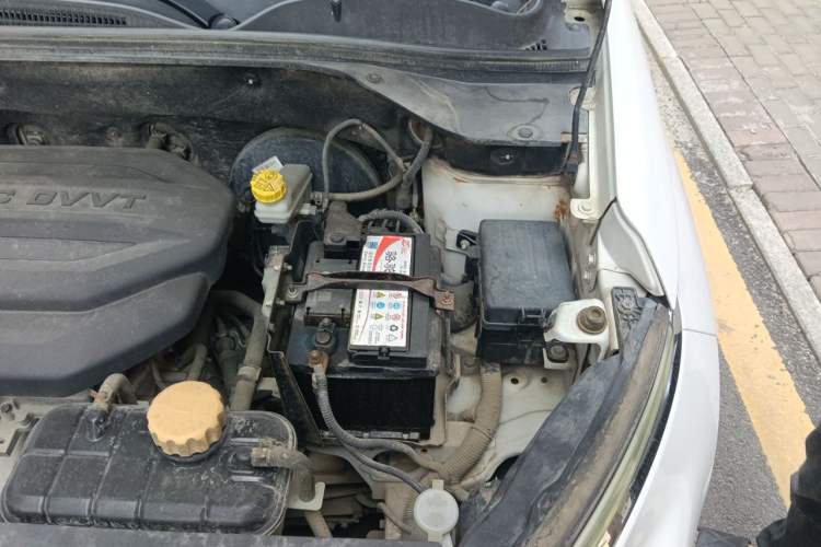 Used Baojun 510 2017 1.5L Manual Luxury Model Engine Bay Left
