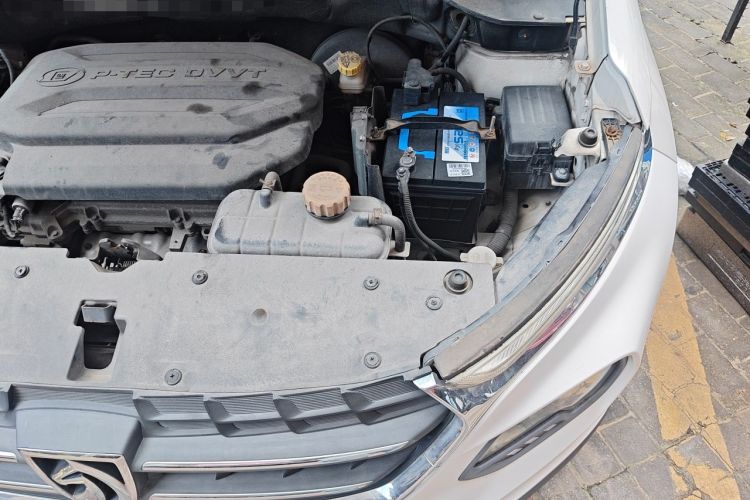 Used Baojun 510 2017 1.5L Manual Luxury Model Engine Bay Left