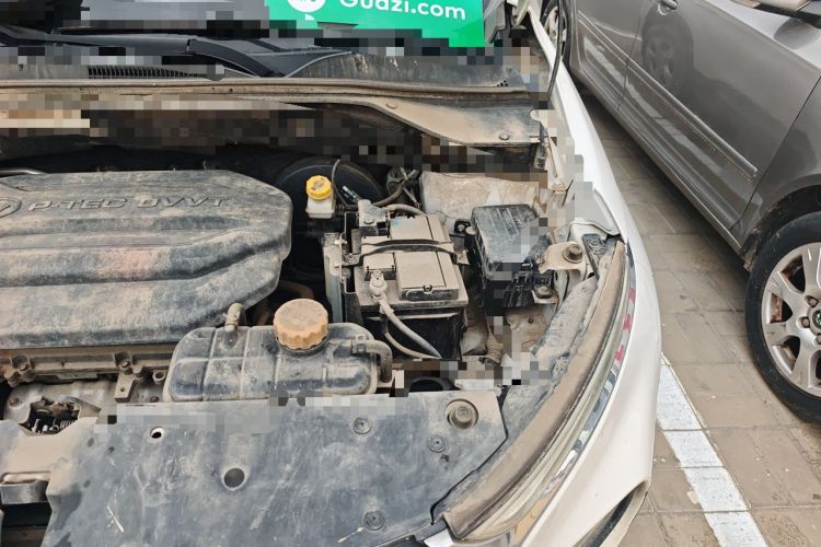 Used Baojun 510 2017 1.5L manual Comfort trim Engine Bay Left