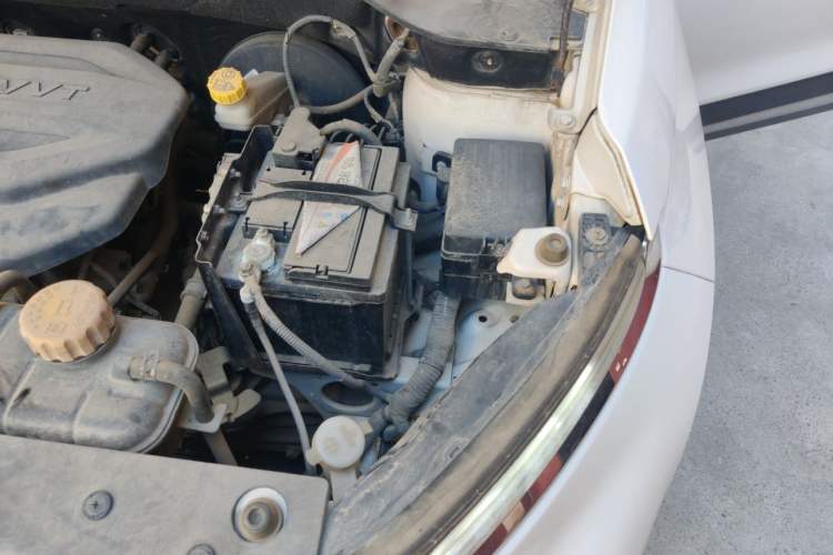 Used Baojun 510 2017 1.5L Manual Luxury Model Engine Bay Left