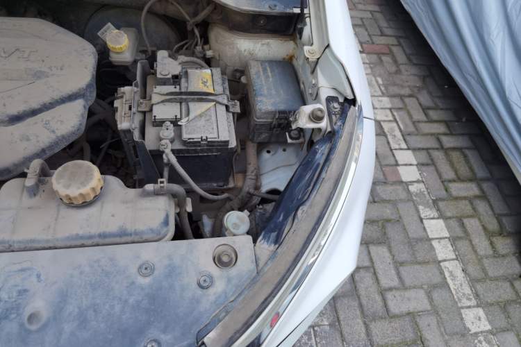 Used Baojun 510 2017 1.5L Automatic Luxury Model Engine Bay Left