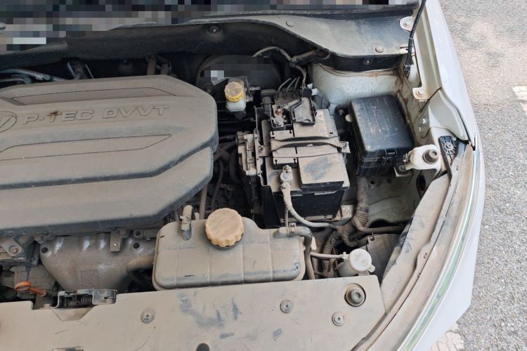 Used Baojun 510 2017 1.5L Automatic Luxury Model Engine Bay Left