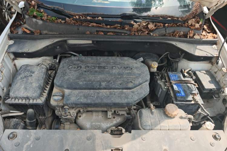 Used Baojun 510 2017 1.5L Manual Luxury Model Engine Bay