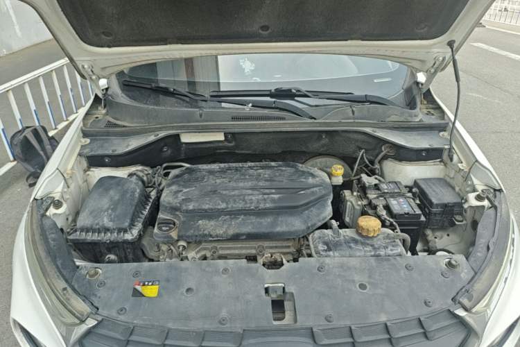 Used Baojun 510 2017 1.5L Manual Luxury Model Engine Bay