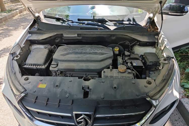 Used Baojun 510 2017 1.5L Manual Luxury Model Engine Bay