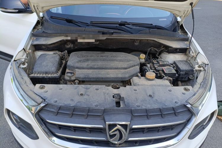 Used Baojun 510 2017 1.5L Automatic Luxury Model Engine Bay
