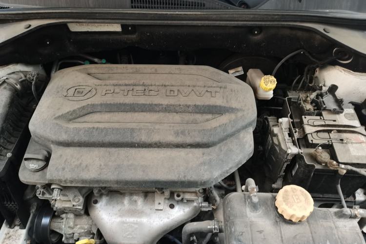 Used Baojun 510 2017 1.5L Automatic Luxury Model Engine Bay