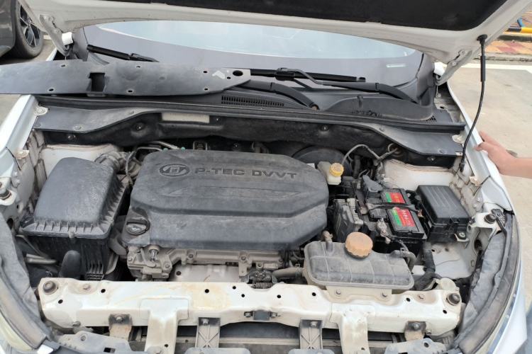 Used Baojun 510 2017 1.5L Automatic Luxury Model Engine Bay