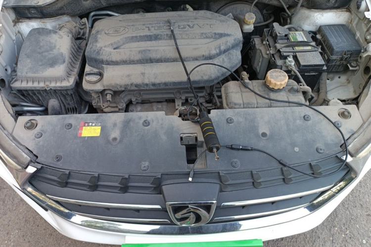 Used Baojun 510 2017 1.5L Manual Fashion Model Engine Bay