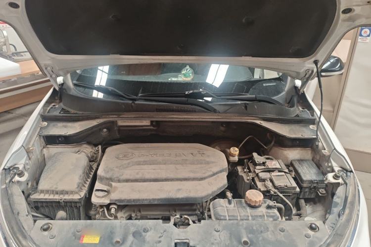 Used Baojun 510 2017 1.5L Manual Luxury Model Engine Bay