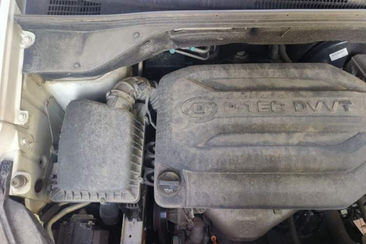 Used Baojun 510 2017 1.5L Automatic Luxury Model Engine Bay Right