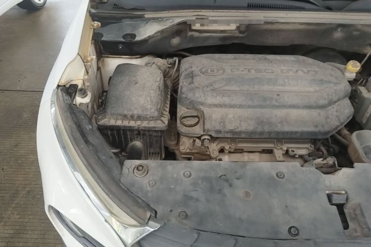 Used Baojun 510 2017 1.5L Manual Luxury Model Engine Bay Right