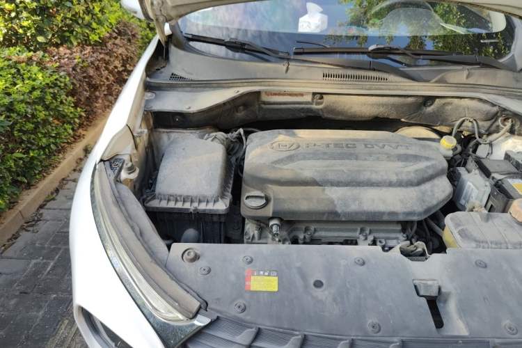 Used Baojun 510 2017 1.5L Manual Fashion Model Engine Bay Right