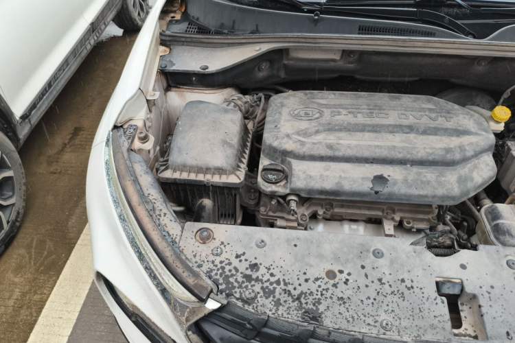 Used Baojun 510 2017 1.5L Manual Fashion Model Engine Bay Right