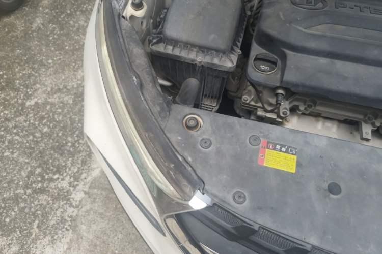 Used Baojun 510 2017 1.5L Automatic Luxury Model Engine Bay Right