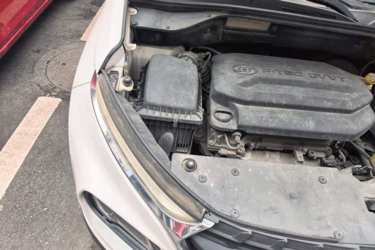 Used Baojun 510 2017 1.5L Manual Luxury Model Engine Bay Right