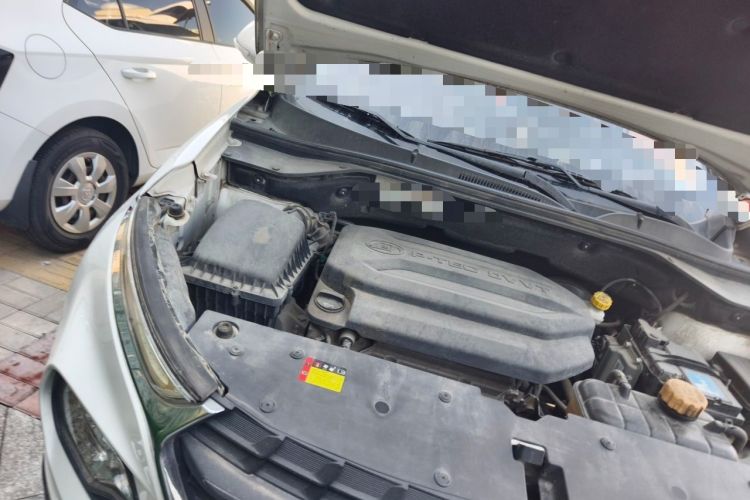 Used Baojun 510 2017 1.5L manual Comfort trim Engine Bay Right